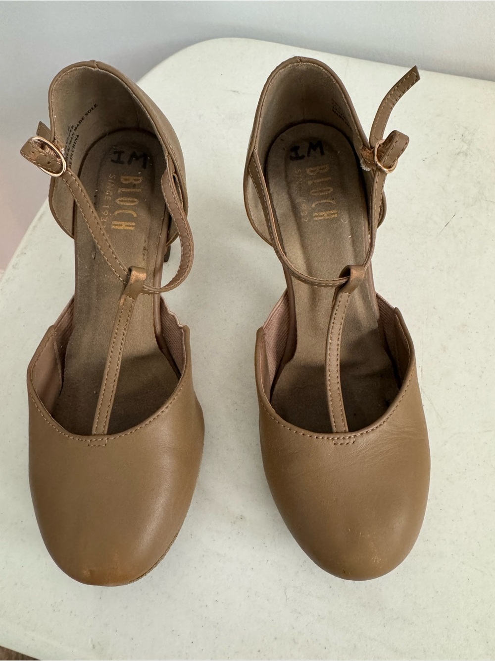 Bloch Women's Tan Split Flex Leather Character Dance Shoe
